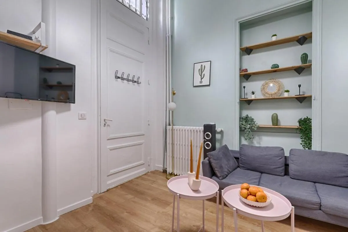 Apartment Ferienwohnung Studio Cosy Proche De L'Opera De Paris